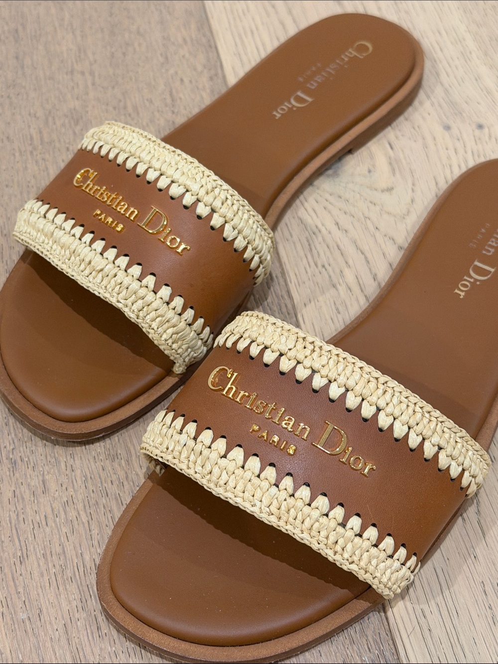 Christian Dior Calfskin Raffia Dioriviera D-Lane Sandals Size 38 in Camel - Picture 2 of 7